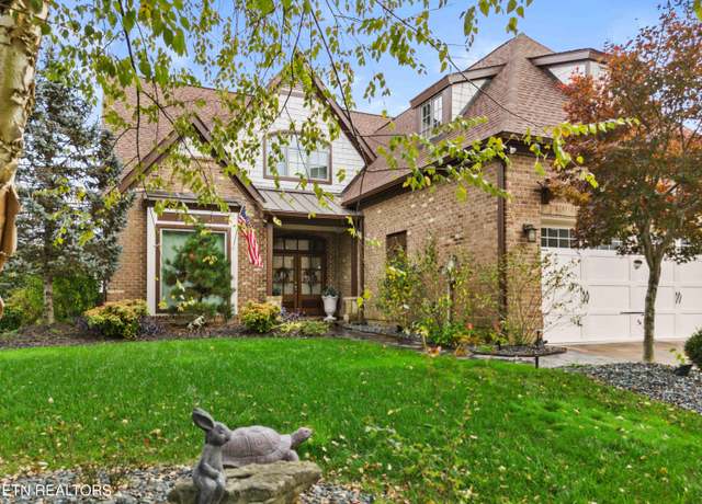 Property at 944 Ironwood Ln, Loudon, TN 37774, 4 beds, 3.5 baths