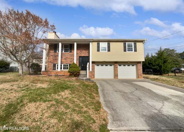 Property at 1944 Penwood Dr, Knoxville, TN 37922, 3 beds, 2.5 baths