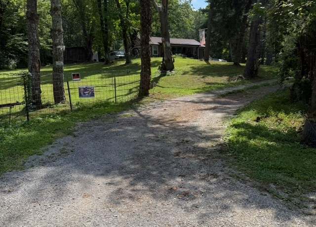 Property at 3824 Sugar Grove Valley Rd, Harriman, TN 37748, 3 beds, 2 baths