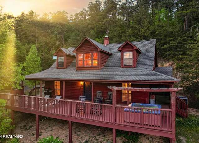 Property at 2059 Wicks Way, Sevierville, TN 37876, 3 beds, 2.5 baths