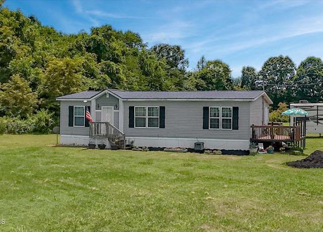 Property at 1065 Old Knoxville Hwy, Greeneville, TN 37743, 3 beds, 2 baths