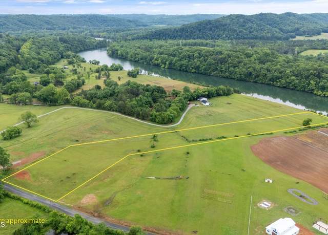 Property at 379 Blackburn Ln, Lenoir City, TN 37771