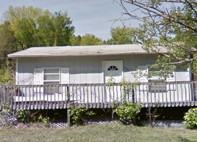 Property at 1331 SE Lee Ln, Knoxville, TN 37920, 2 beds, 1 bath