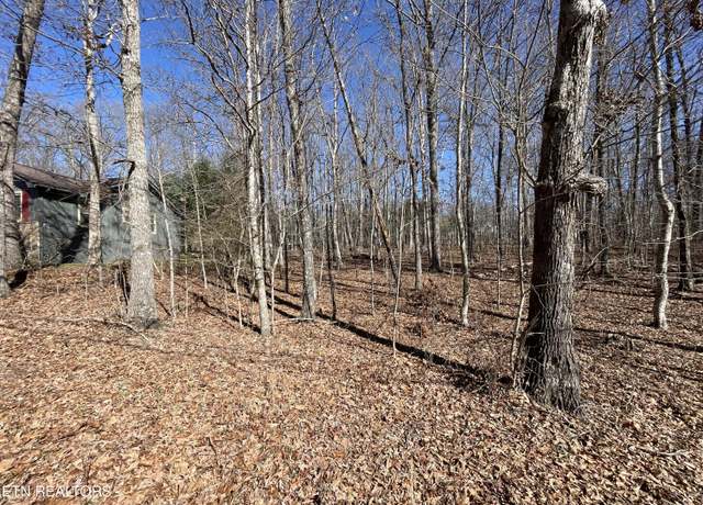 Property at 112 Lakeside Dr, Crossville, TN 38558