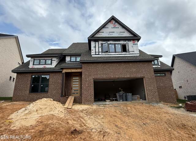 Property at 2206 Hickory Crest Ln, Knoxville, TN 37932, 4 beds, 3.5 baths