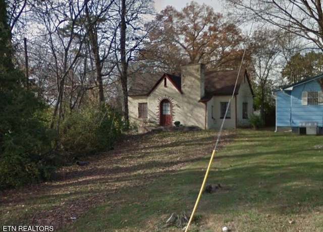 Property at 2821 Selma Ave. Ave, Knoxville, TN 37914, 3 beds, 1 bath