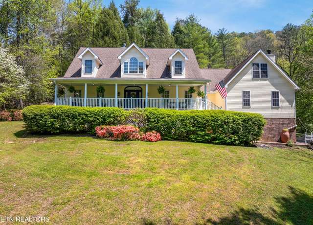 Property at 6031 Old Walland Hwy, Walland, TN 37886, 3 beds, 2.5 baths
