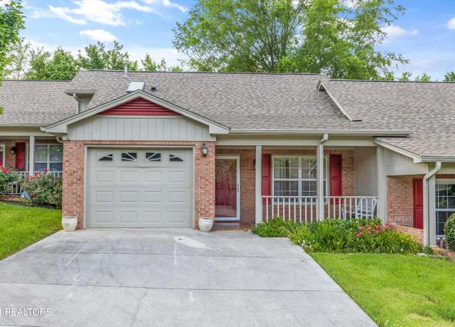 Property at 1954 Locarno Dr, Knoxville, TN 37914, 2 beds, 2 baths