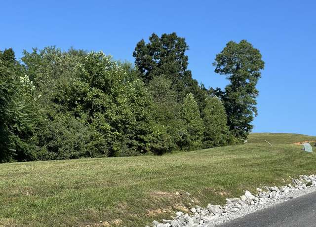Property at 515 Cedar Gate Ln, Lafollette, TN 37766