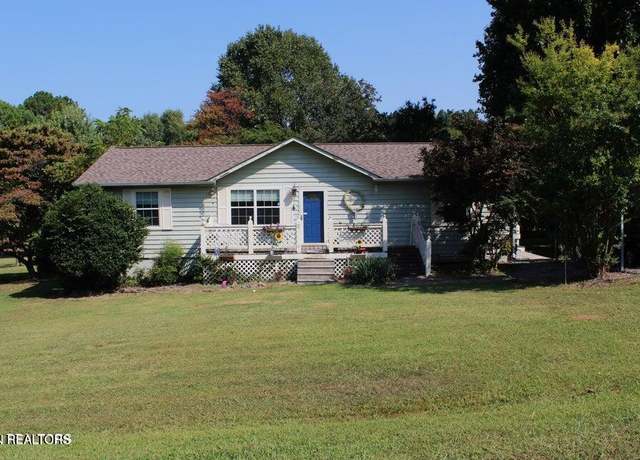 Property at 417 Oakhill Dr, Sweetwater, TN 37874, 3 beds, 2 baths