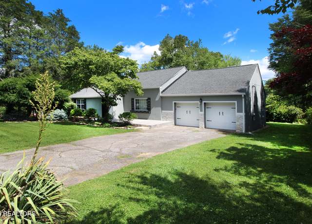 Property at 3400 Kenilworth Ln, Knoxville, TN 37917, 3 beds, 2 baths