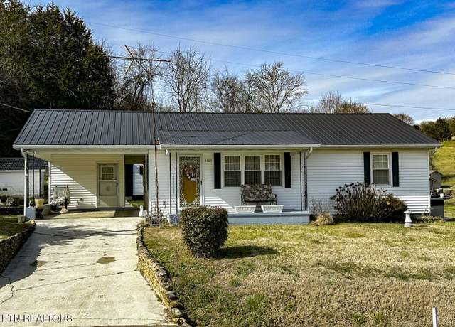 Property at 1585 Hill Rd, Newport, TN 37821, 2 beds, 1 bath