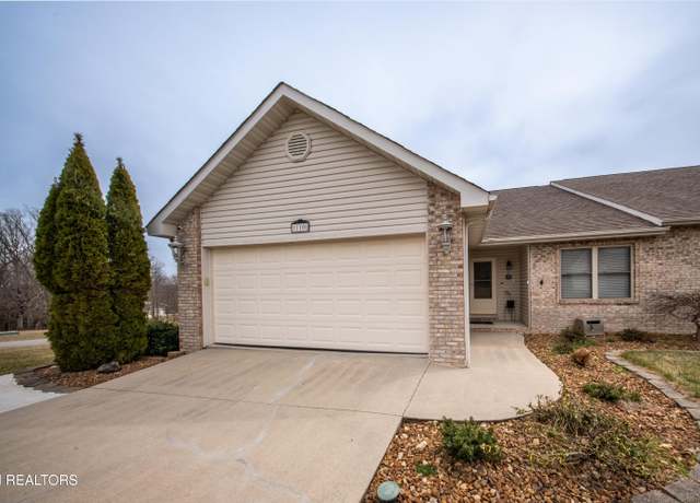 Property at 110 Golf Club Crossover, Crossville, TN 38571, 3 beds, 2 baths