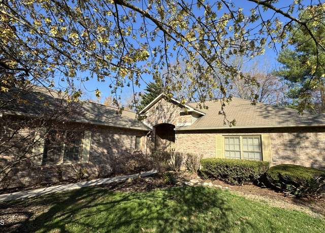 Property at 6818 Hunters Trl, Knoxville, TN 37921, 3 beds, 2.5 baths