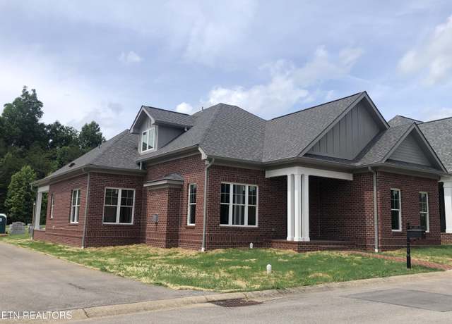 Property at 85 Royal Troon Cir, Oak Ridge, TN 37830, 3 beds, 3 baths