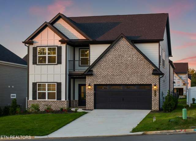 Property at 106 Thomas Pointe Lane Ln, Maryville, TN 37803, 4 beds, 3.5 baths