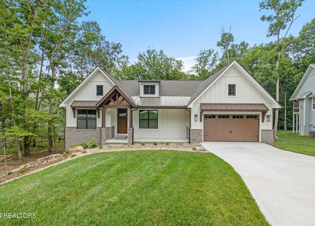 Property at 112 Motthaven Dr, Crossville, TN 38558, 4 beds, 3.5 baths