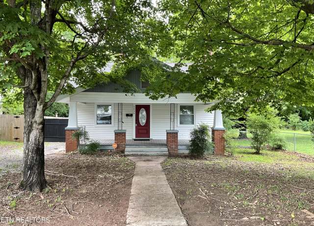 Property at 2634 Barton St, Knoxville, TN 37917, 3 beds, 2 baths