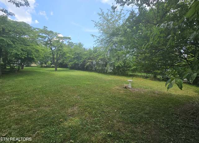Property at 610 Farragut Ave, Knoxville, TN 37917
