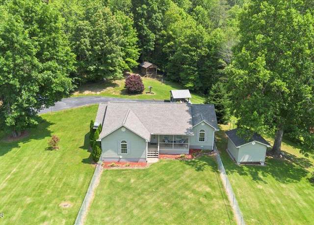 Property at 142 Wagon Wheel Ln, Pioneer, TN 37847, 3 beds, 2 baths