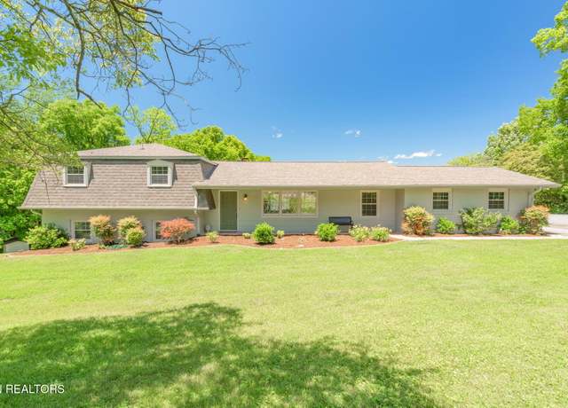 Property at 805 Butler Dr, Loudon, TN 37774, 3 beds, 3.5 baths