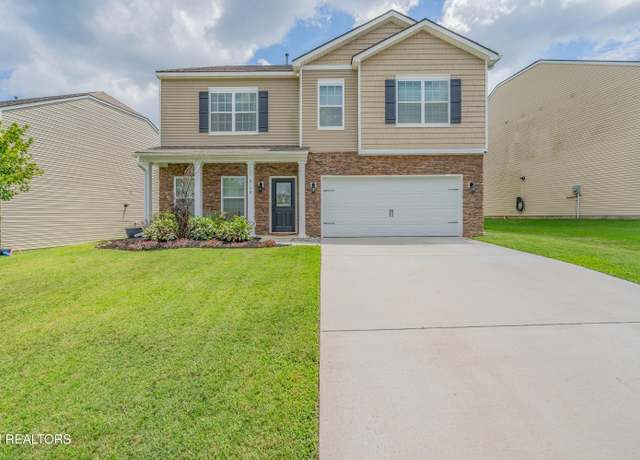 Property at 6150 Pembridge Rd, Knoxville, TN 37912, 4 beds, 2.5 baths