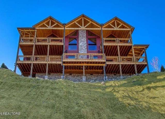 Property at 658 Wiley Oakley Dr, Gatlinburg, TN 37738, 3 beds, 4 baths