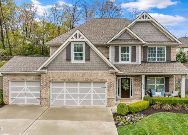 Property at 9966 Hummingbird Ln, Knoxville, TN 37923, 4 beds, 2.5 baths