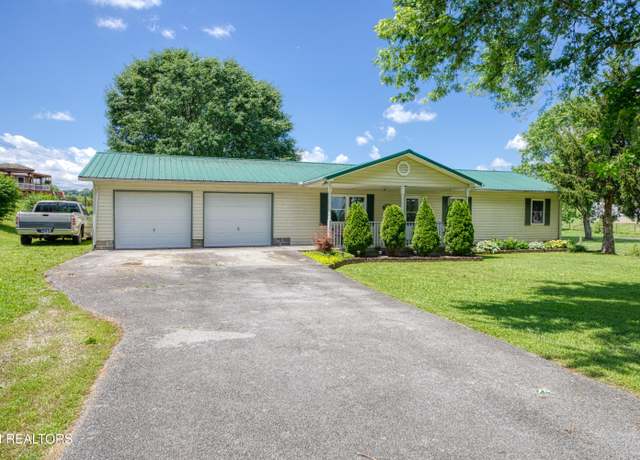 Property at 1705 Sand Plant Rd, Sevierville, TN 37876, 3 beds, 2 baths