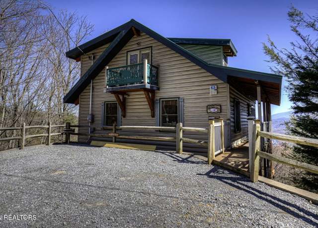 Property at 940 Stans Rd, Gatlinburg, TN 37738, 3 beds, 3 baths