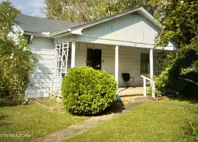 Property at 7708 Sevierville Pike, Knoxville, TN 37920, 3 beds, 1 bath