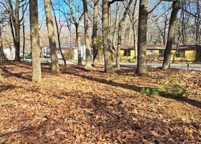 Property at 319 Dartmoor Dr, Crossville, TN 38558