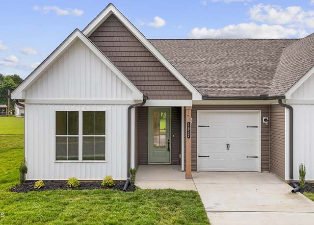 Property at 1822 Lateglow Way, Knoxville, TN 37931, 2 beds, 2 baths