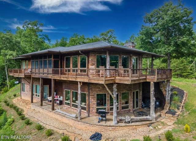 Property at 1441 Mountain Ash Way, Sevierville, TN 37876, 4 beds, 4 baths