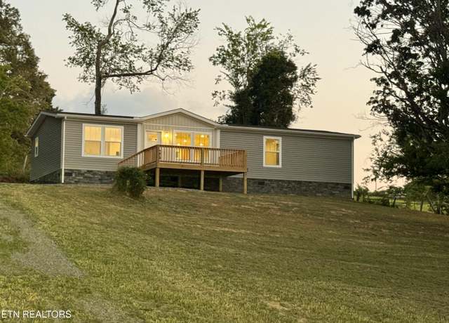Property at 5594 Davis Ferry Rd, Loudon, TN 37774, 3 beds, 2 baths