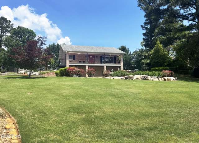 Property at 327 Southshore Dr, Greenback, TN 37742, 3 beds, 2.5 baths