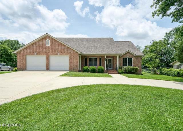 Property at 439 Sullivan St, Cookeville, TN 38501, 3 beds, 3.5 baths