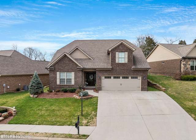 Property at 7709 Saddlebrooke Dr, Knoxville, TN 37938, 3 beds, 3 baths