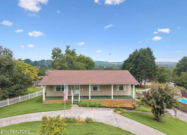 Property at 2809 Cansler Dr, Maryville, TN 37801, 3 beds, 3 baths