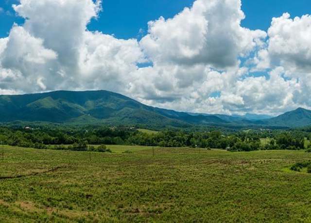 Property at 2570 Herb Ownby Way, Sevierville, TN 37862