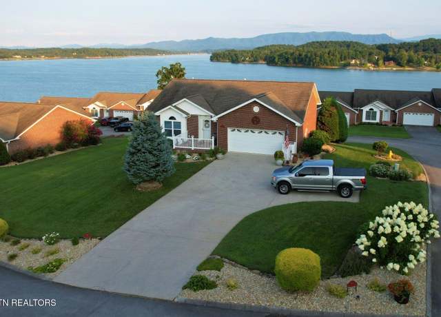 Property at 1241 Bennington Way, Dandridge, TN 37725, 3 beds, 2.5 baths