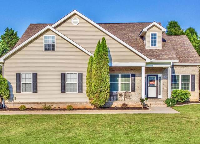 Property at 131 Raspberry Dr, New Market, TN 37820, 3 beds, 3 baths
