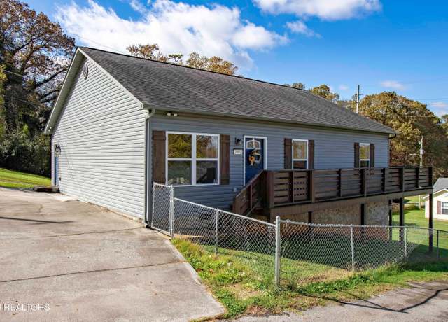 Property at 3903 Barstow Way, Knoxville, TN 37912, 2 beds, 2 baths