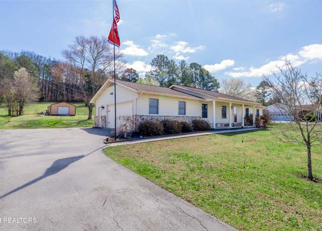 Property at 119 Lakeside Dr, Kingston, TN 37763, 3 beds, 2 baths