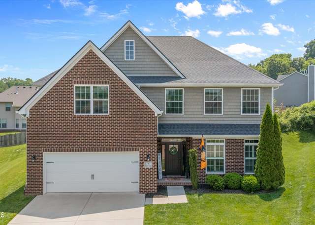Property at 12432 Turkey Crossing Ln, Knoxville, TN 37932, 4 beds, 4 baths