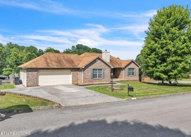 Property at 6432 Ridge Run Dr, Knoxville, TN 37921, 3 beds, 2 baths