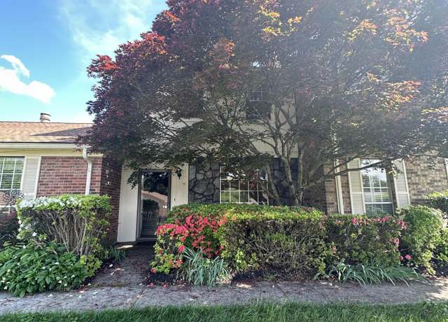 Property at 7914 Gleason Dr #1068, Knoxville, TN 37919, 2 beds, 1.5 baths