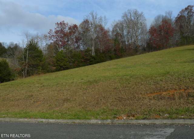 Property at 117 Henley St, Tazewell, TN 37879