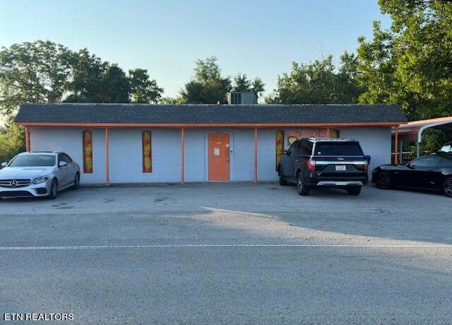 Property at 362 Old Lantana Rd, Crossville, TN 38555, 1 bed, 1 bath