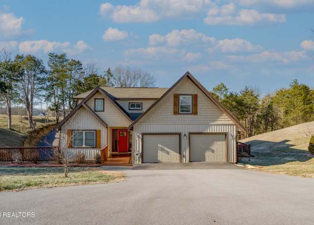 Property at 208 Overlook Dr, Sevierville, TN 37876, 3 beds, 3 baths